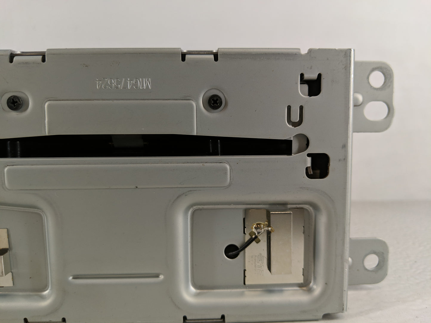 2015 Chevrolet Malibu Radio AM FM Cd Player Receiver Replacement P/N:23476254 Fits OEM Used Auto Parts - Oemusedautoparts1.c