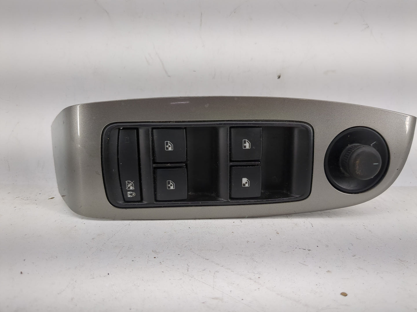 2014-2016 Chevrolet Malibu Master Power Window Switch Replacement Driver Side Left P/N:20917580 Fits OEM Used Auto Parts - O