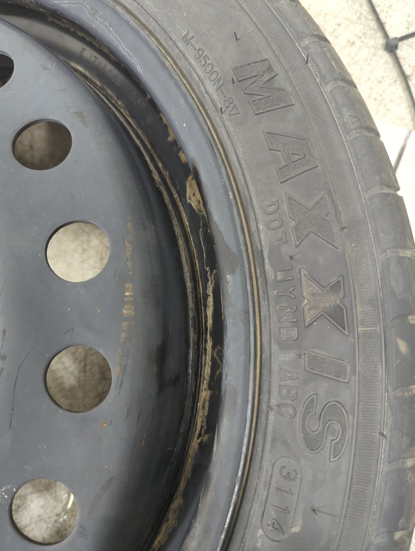 2013-2016 Chevrolet Malibu Spare Donut Tire Wheel Rim Oem 1212695 - Oemusedautoparts1.com