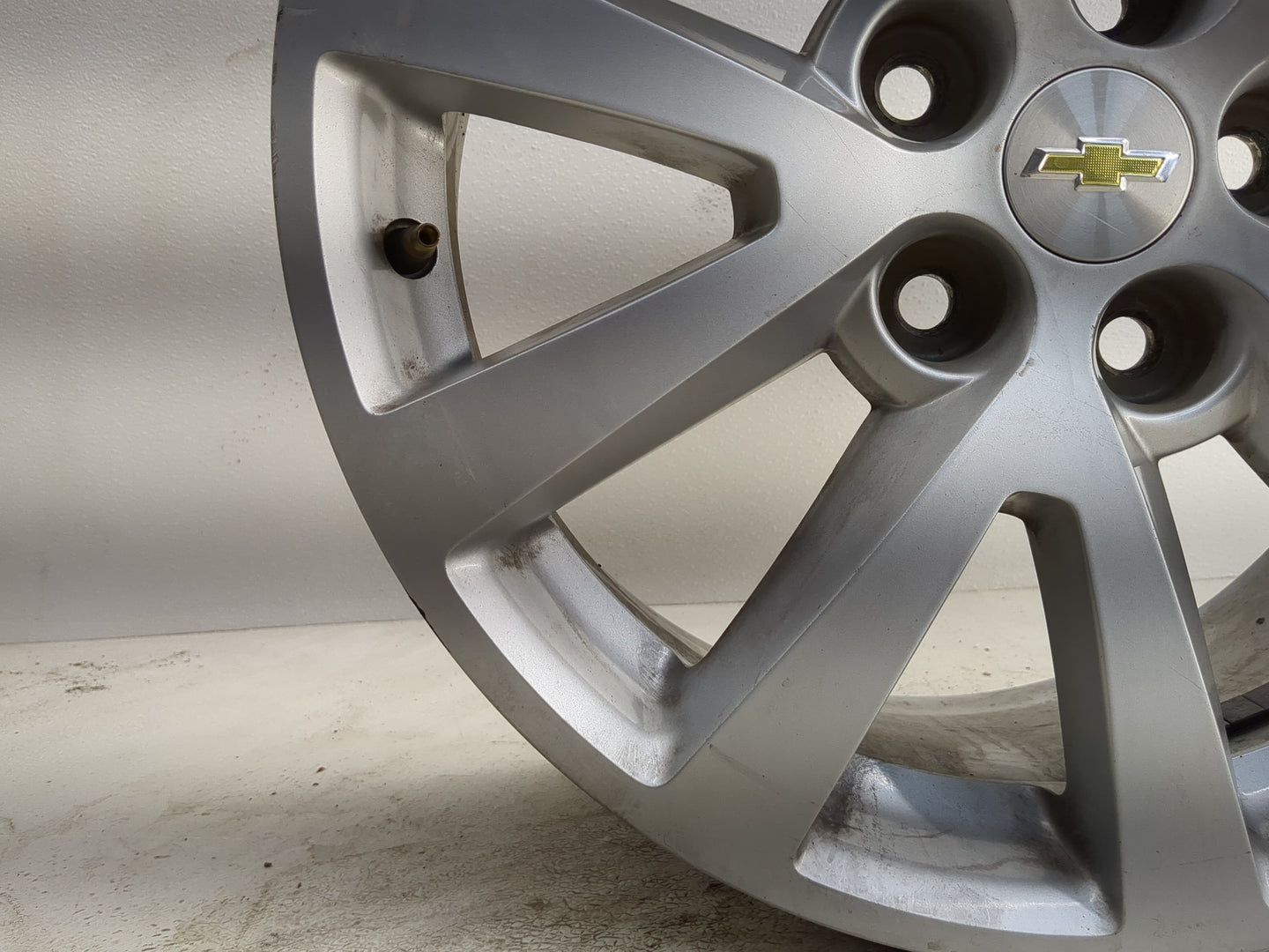 2013-2016 Chevrolet Malibu Oem Wheel Rim - Oemusedautoparts1.com