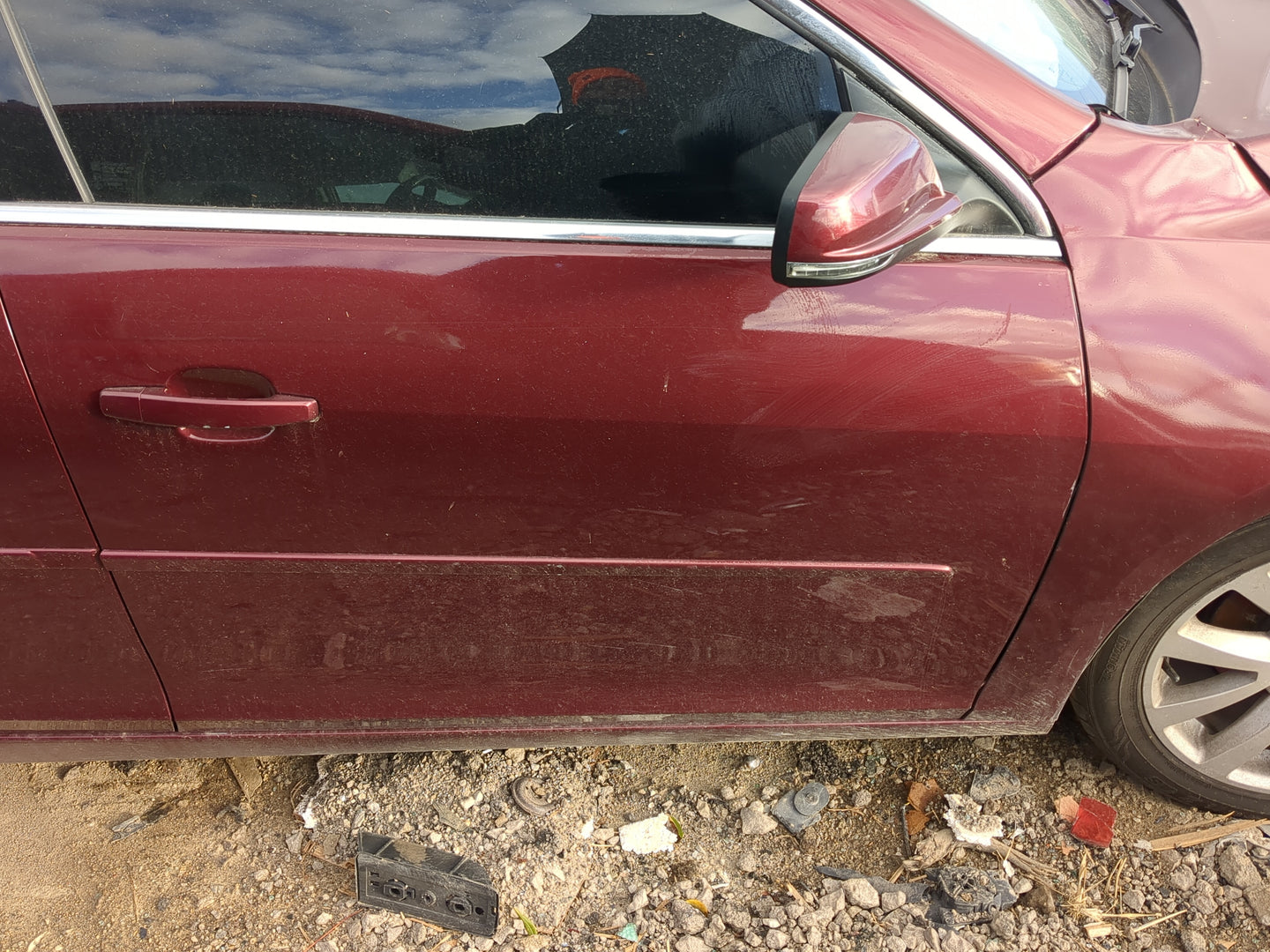 2014-2016 Chevrolet Malibu Passenger Front Door Oem - Oemusedautoparts1.com