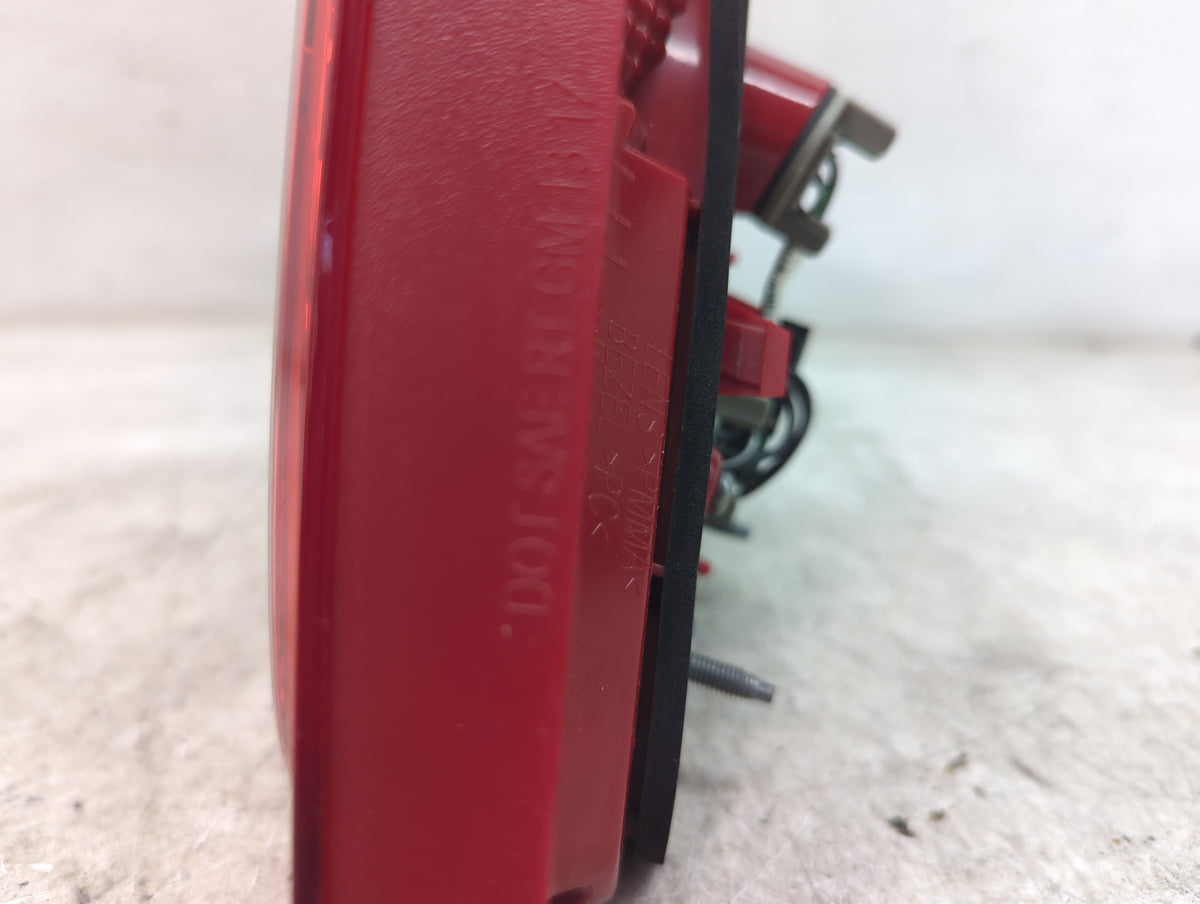 2013-2016 Chevrolet Malibu Driver Left Side Deck Lid Mounted Tail Light 1213291 - Oemusedautoparts1.com