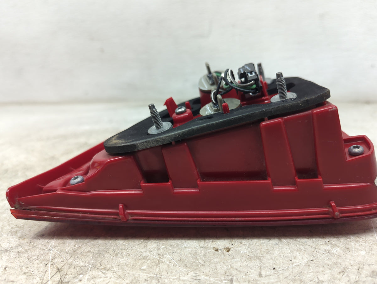 2013-2016 Chevrolet Malibu Driver Left Side Deck Lid Mounted Tail Light 1213291 - Oemusedautoparts1.com