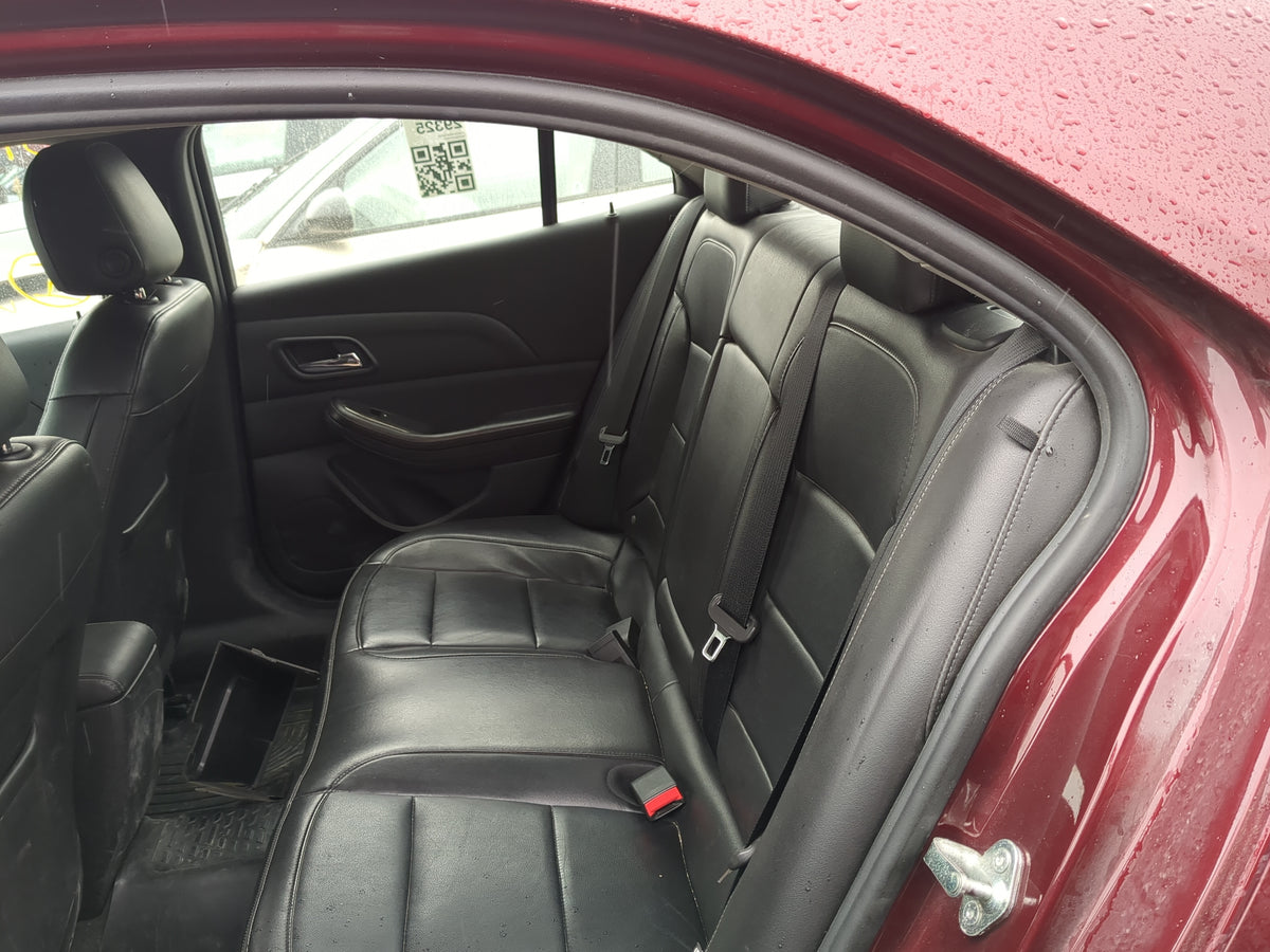 2015 Chevrolet Malibu Rear Seat Oem 1223938 - Oemusedautoparts1.com