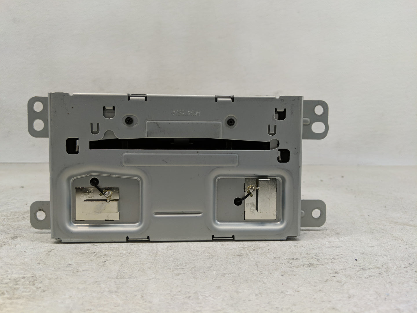 2014-2016 Chevrolet Malibu Radio AM FM Cd Player Receiver Replacement P/N:23476254 Fits Fits 2014 2015 2016 OEM Used Auto Pa