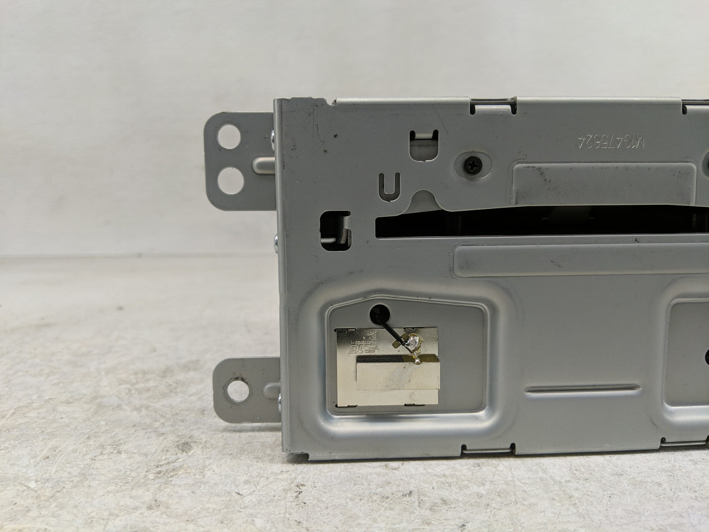 2014-2016 Chevrolet Malibu Radio AM FM Cd Player Receiver Replacement P/N:23476254 Fits Fits 2014 2015 2016 OEM Used Auto Pa