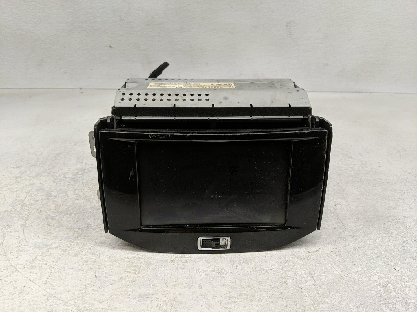 2013-2016 Chevrolet Malibu Information Display Screen - Oemusedautoparts1.com