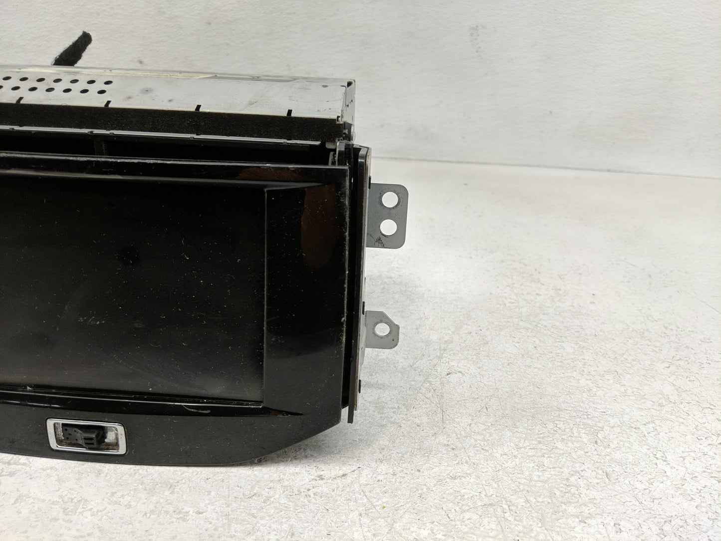 2013-2016 Chevrolet Malibu Information Display Screen - Oemusedautoparts1.com