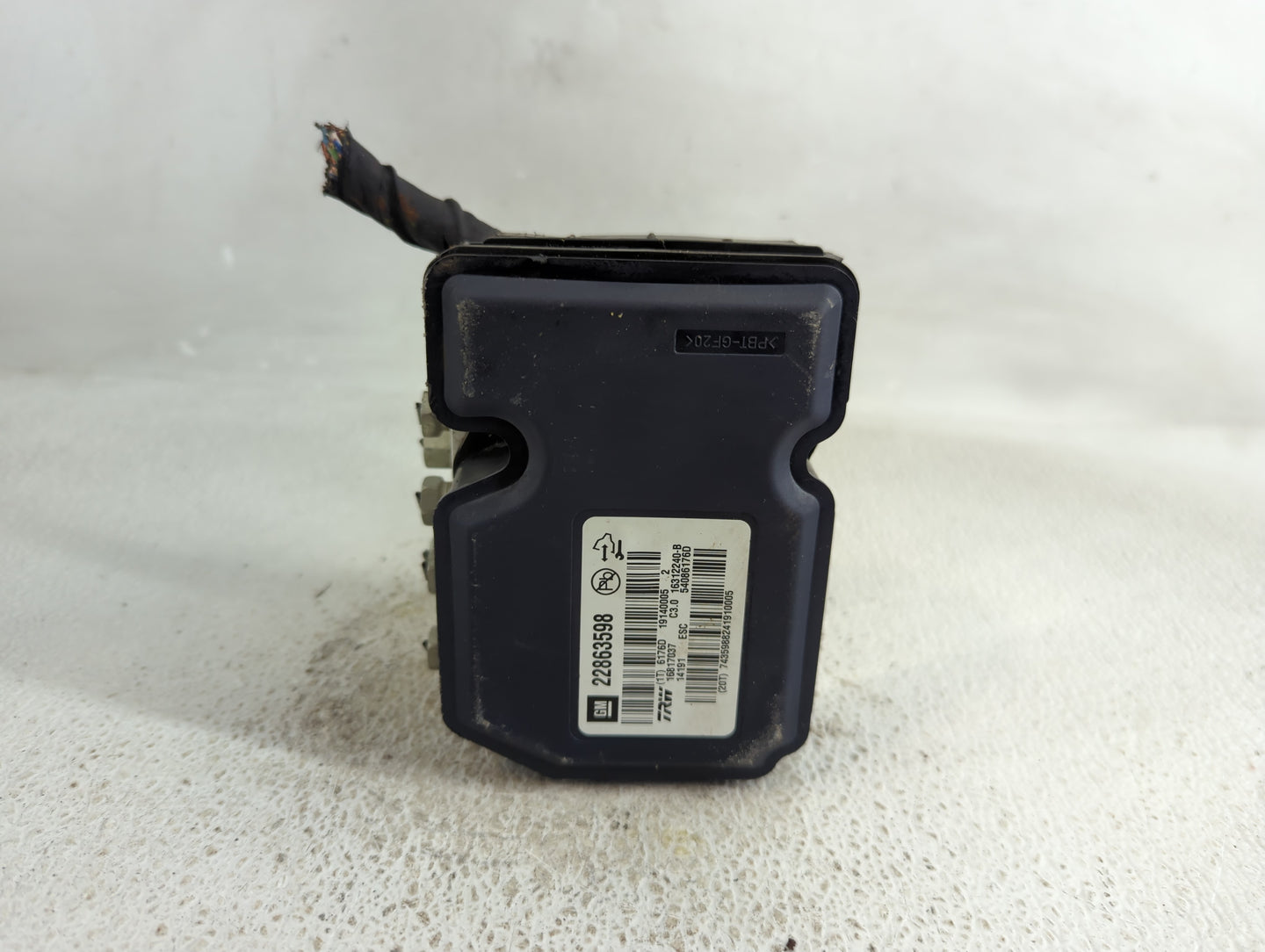 2013-2016 Chevrolet Malibu ABS Pump Control Module Replacement P/N:22863598 Fits Fits 2012 2013 2014 2015 2016 OEM Used Auto