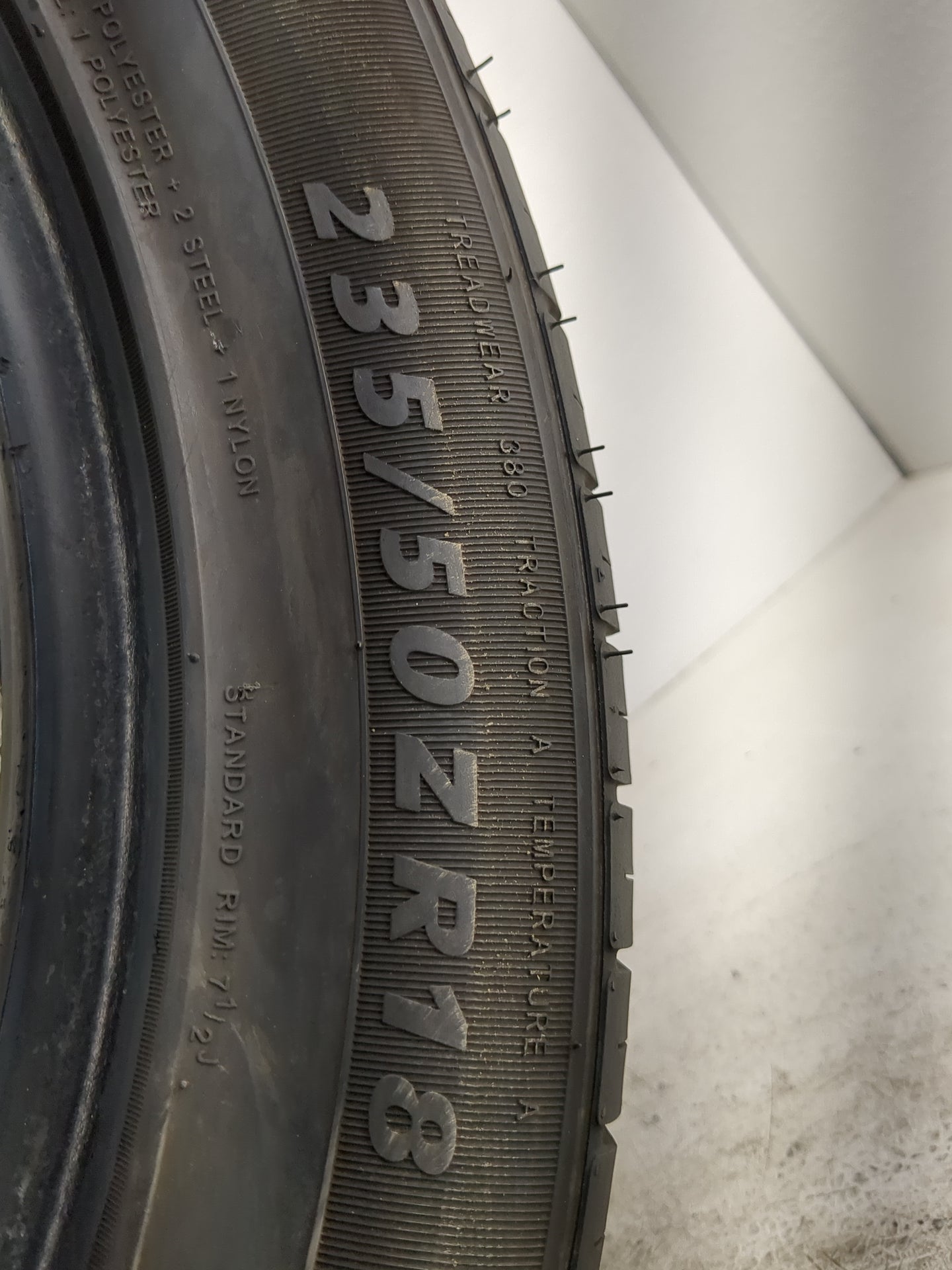 Used Tire 235/50ZR18 IRONMAN IMOVE GEN 2 AS 101W - Tread Depth 8.5/32 - Oemusedautoparts1.com