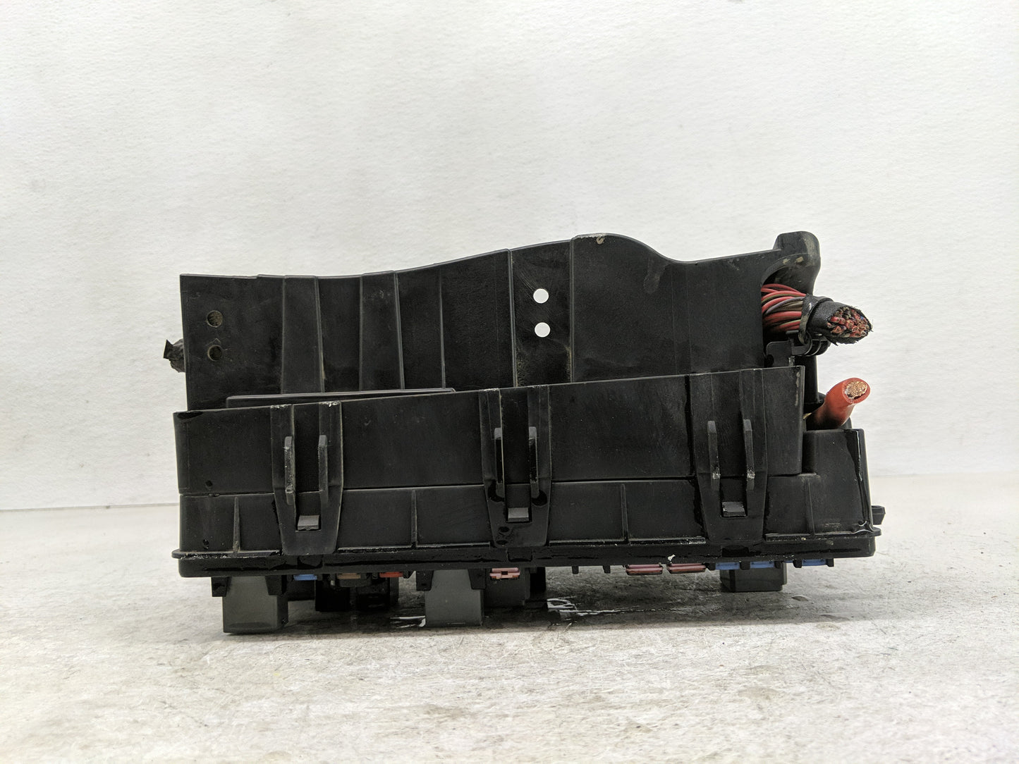 2014-2015 Chevrolet Malibu Fusebox Fuse Box Panel Relay Module P/N:22867696-01 23424337-01 Fits Fits 2014 2015 OEM Used Auto