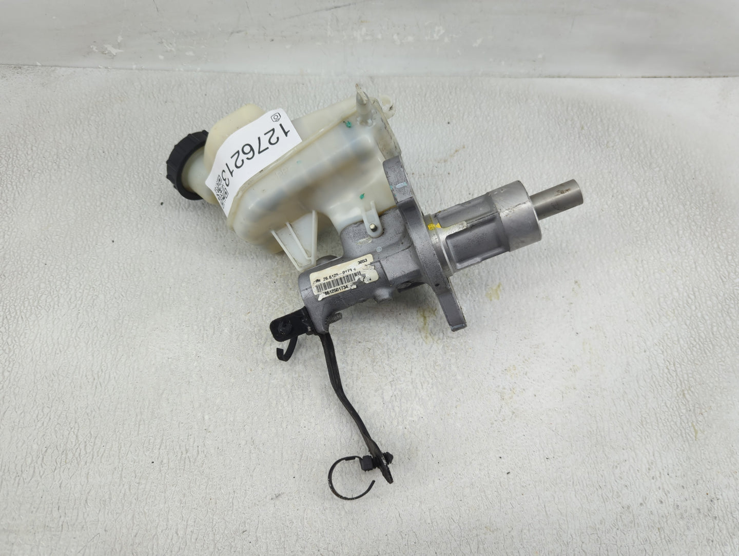2013-2016 Chevrolet Malibu Brake Master Cylinder - Oemusedautoparts1.com