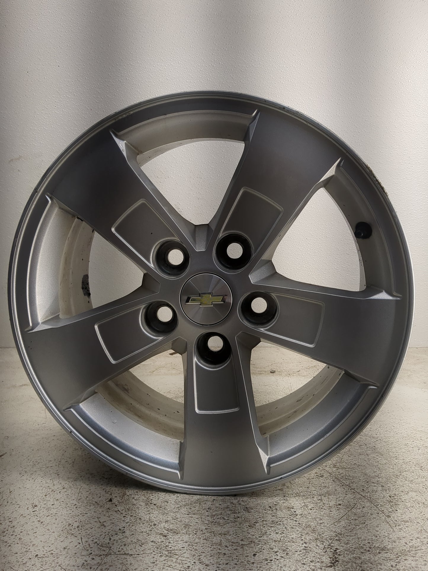 2015-2016 Chevrolet Malibu Oem Wheel Rim - Oemusedautoparts1.com
