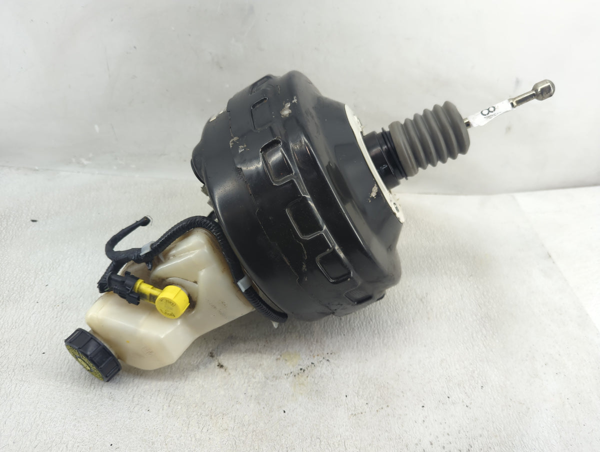 2015 Chevrolet Malibu Power Brake Booster Oem - Oemusedautoparts1.com