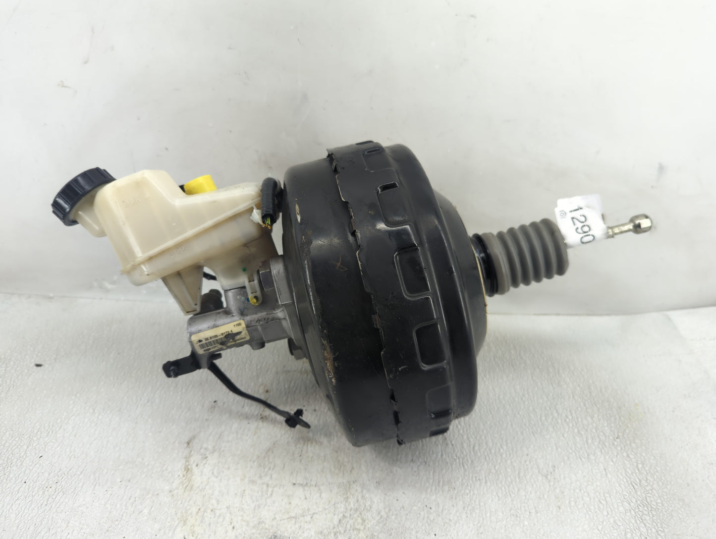 2015 Chevrolet Malibu Power Brake Booster Oem - Oemusedautoparts1.com