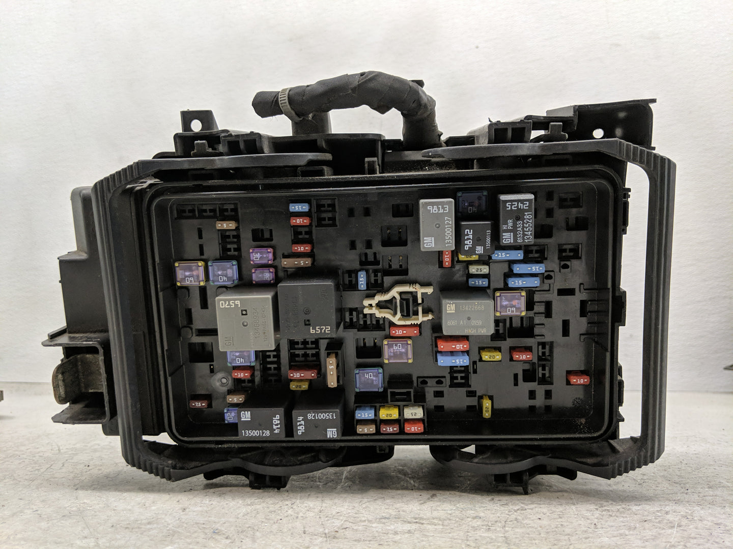 2014-2016 Chevrolet Malibu Fusebox Fuse Box Panel Relay Module Fits Fits 2014 2015 2016 OEM Used Auto Parts - Oemusedautopar