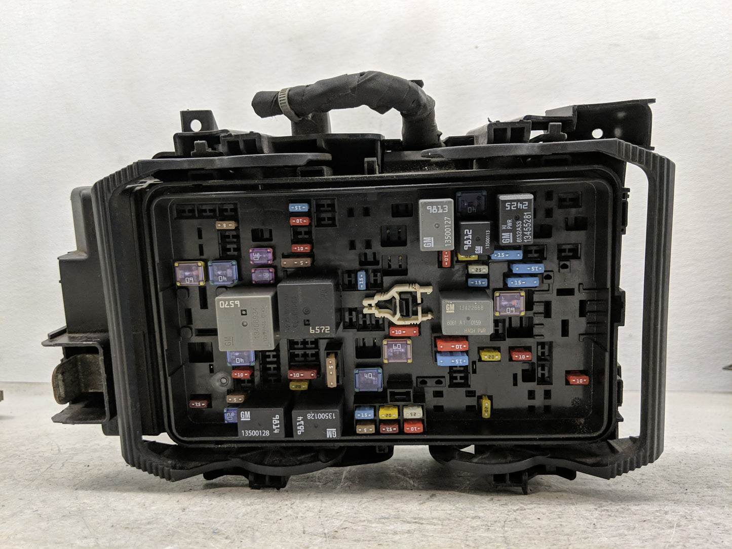 2014-2016 Chevrolet Malibu Fusebox Fuse Box Panel Relay Module Fits Fits 2014 2015 2016 OEM Used Auto Parts - Oemusedautopar