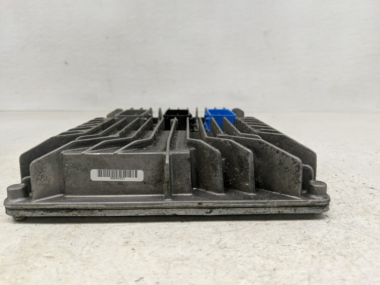 2015 Chevrolet Malibu PCM Engine Control Computer ECU ECM PCU OEM P/N:12664220 Fits OEM Used Auto Parts - Oemusedautoparts1.