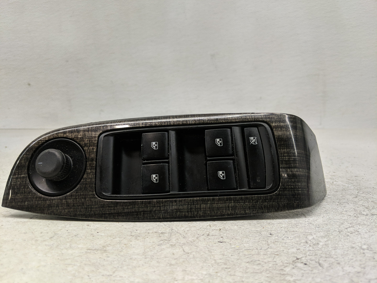 2014-2016 Chevrolet Malibu Master Power Window Switch Replacement Driver Side Left P/N:25872074 Fits OEM Used Auto Parts - O