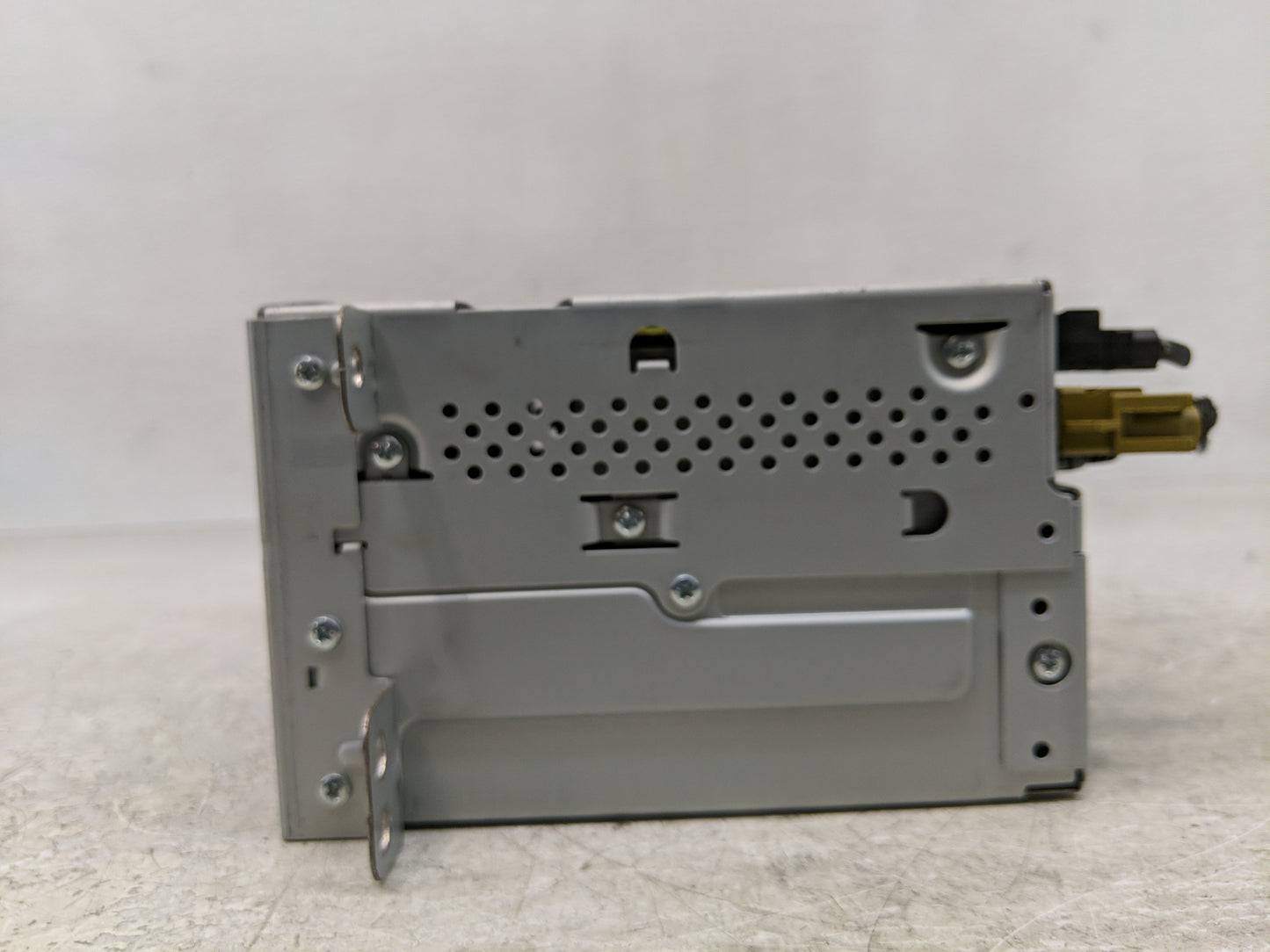 2014-2016 Chevrolet Malibu Radio AM FM Cd Player Receiver Replacement P/N:23476254 Fits Fits 2014 2015 2016 OEM Used Auto Pa