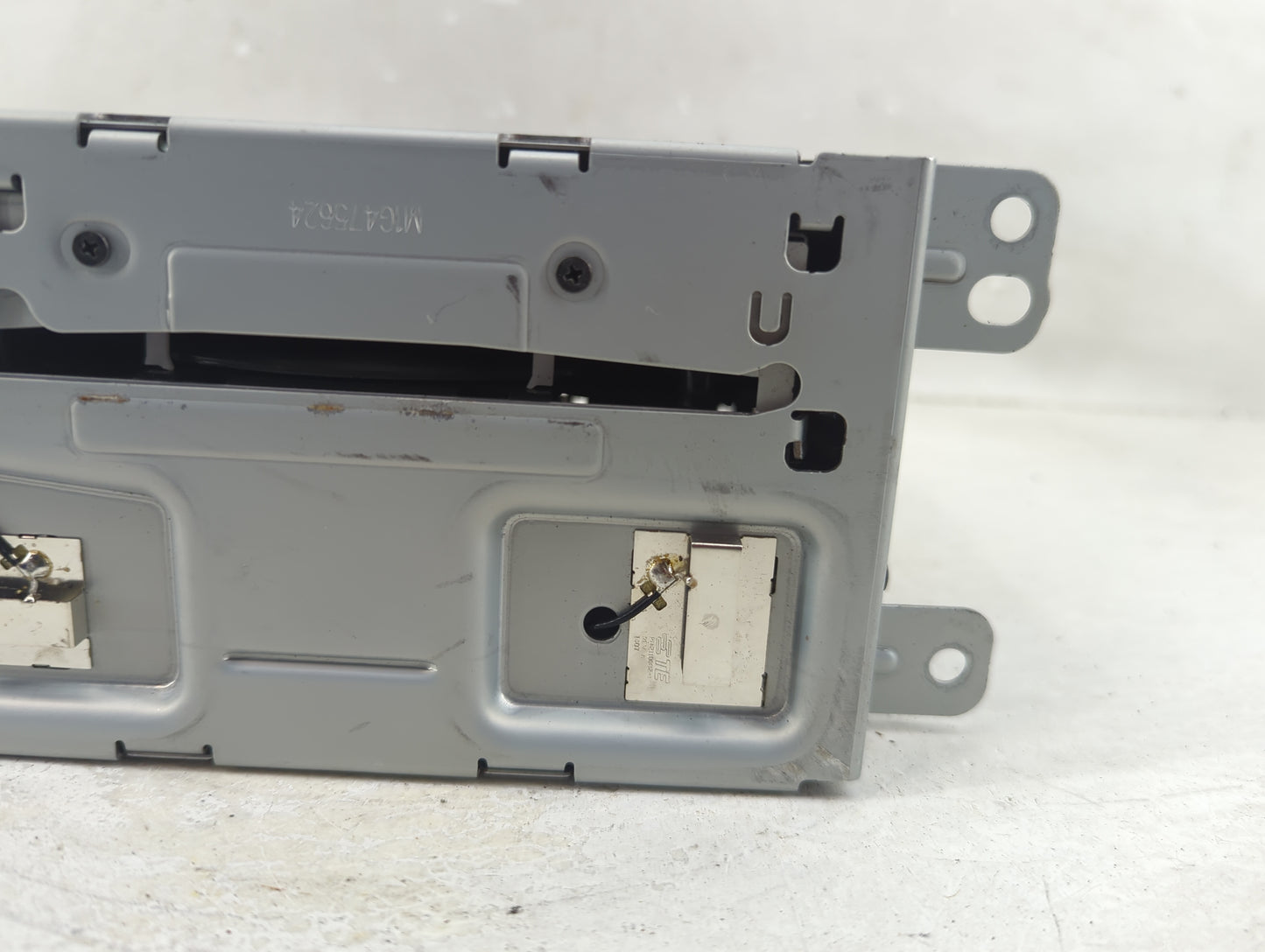 2014-2016 Chevrolet Malibu Radio AM FM Cd Player Receiver Replacement P/N:654663145 23476254 Fits Fits 2014 2015 2016 OEM Us