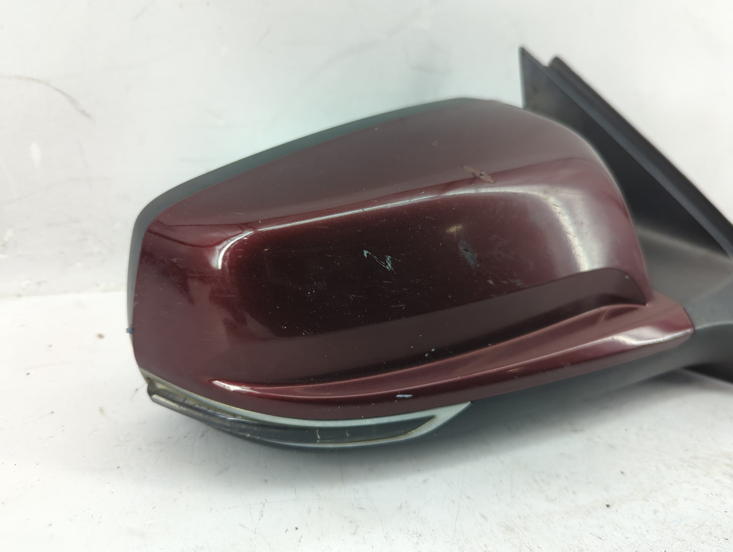 2014-2016 Chevrolet Malibu Passenger Side View Mirror - Right Door Mirror OEM Used - Oemusedautoparts1.com