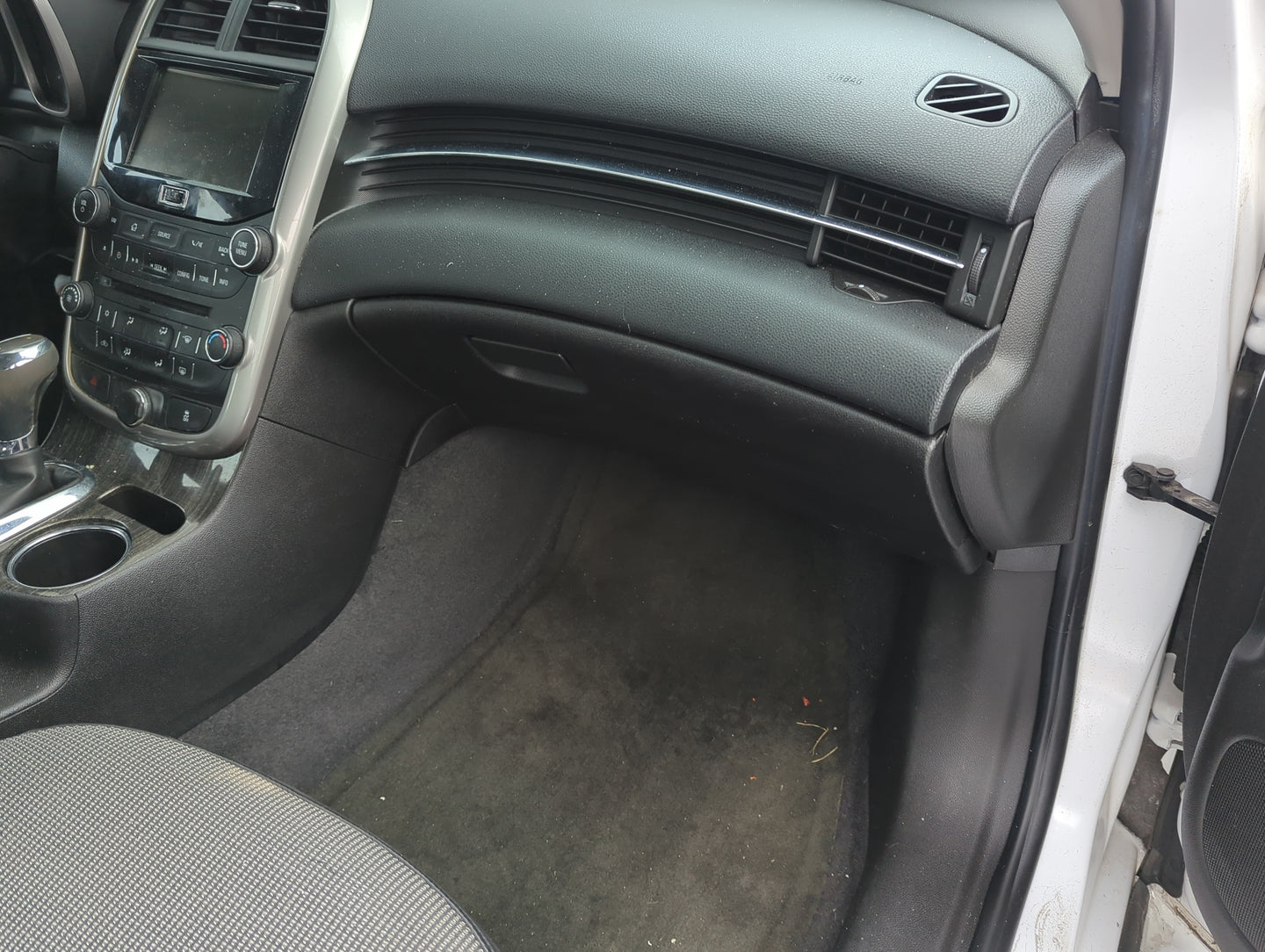 2015 Chevrolet Malibu Passenger Glove Box Door Storage Compartment - Oemusedautoparts1.com