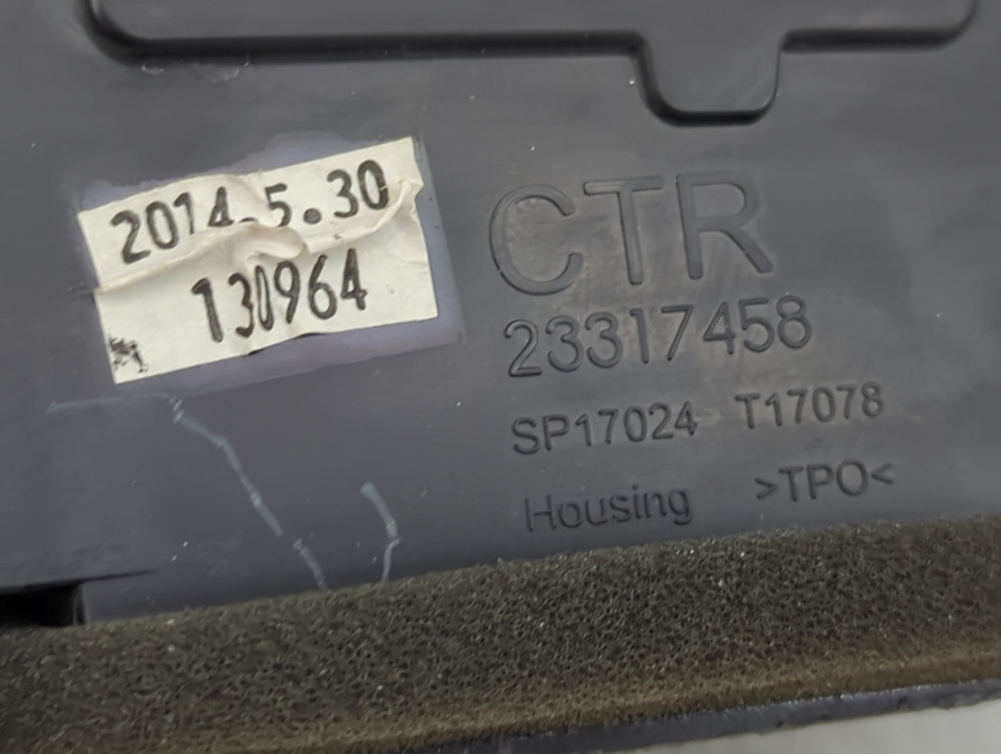 2015 Chevrolet Malibu Information Radio Display Screen Bezel Vents 1376548 - Oemusedautoparts1.com