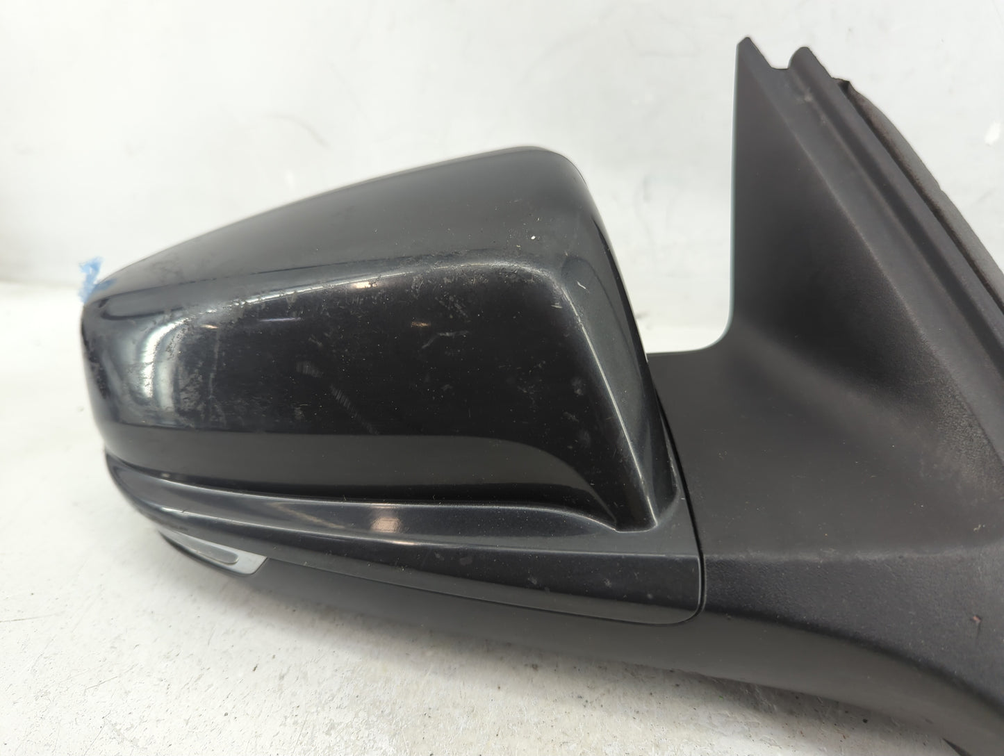 2014-2016 Chevrolet Malibu Passenger Side View Mirror - Right Door Mirror OEM Used - Oemusedautoparts1.com
