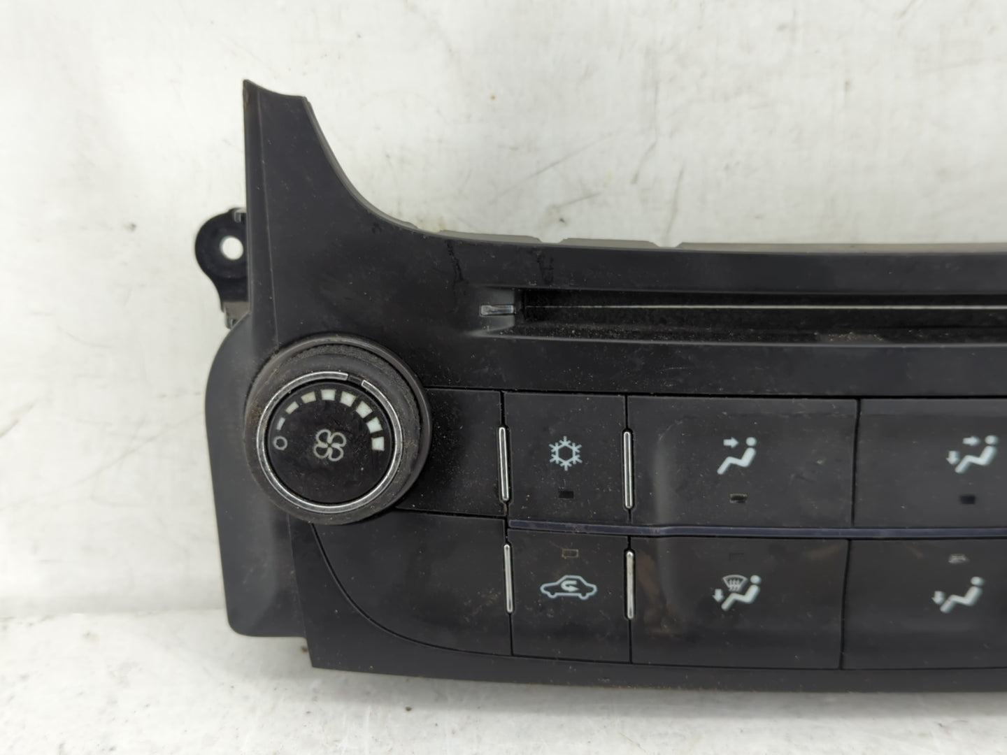 2014-2016 Chevrolet Malibu Climate Control Module Temperature AC/Heater Replacement P/N:545290509 23465797 Fits OEM Used Aut
