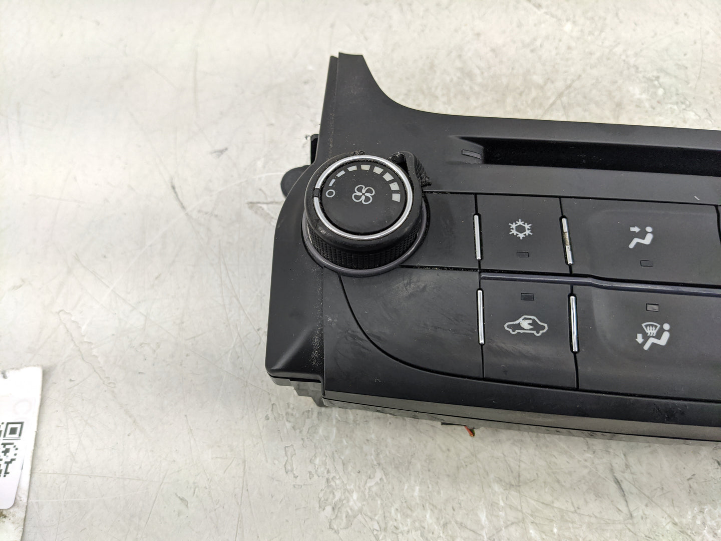 2014-2016 Chevrolet Malibu Climate Control Module Temperature AC/Heater Replacement P/N:23465797 Fits Fits 2014 2015 2016 OE