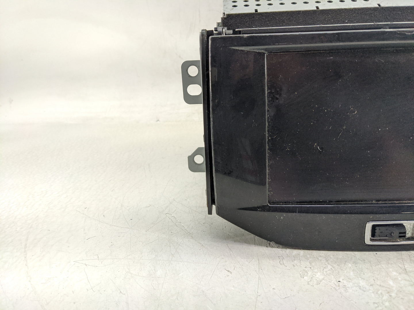 2013-2016 Chevrolet Malibu Information Display Screen - Oemusedautoparts1.com