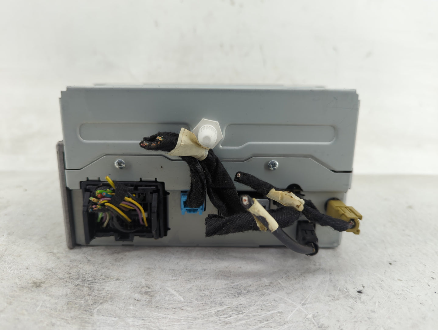 2014-2016 Chevrolet Malibu Radio AM FM Cd Player Receiver Replacement P/N:23476254 Fits Fits 2014 2015 2016 OEM Used Auto Pa