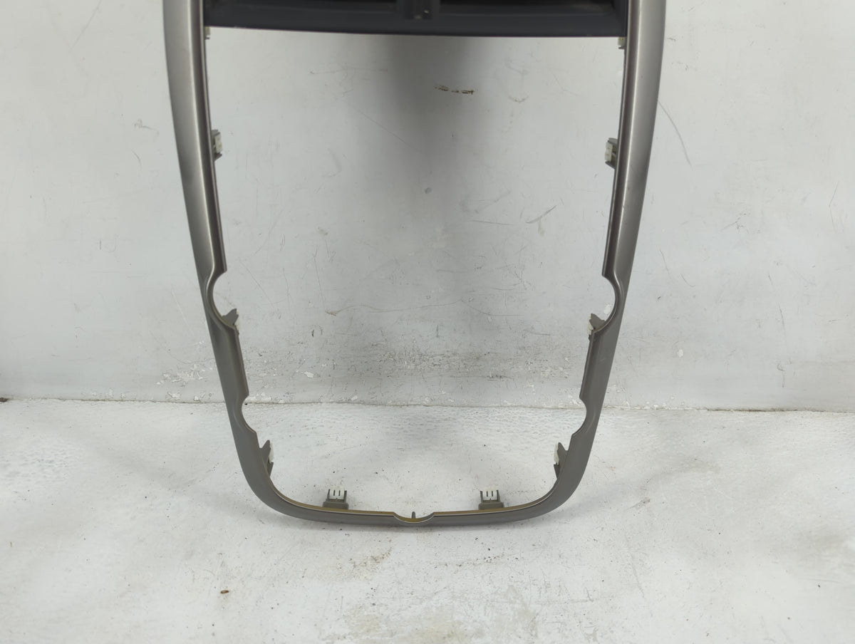 2015 Chevrolet Malibu Information Radio Display Screen Bezel Vents 1383332 - Oemusedautoparts1.com