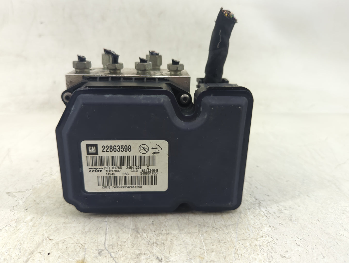2013-2016 Chevrolet Malibu ABS Pump Control Module Replacement P/N:22863598 Fits Fits 2012 2013 2014 2015 2016 OEM Used Auto