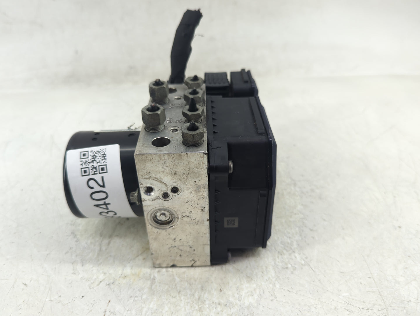 2013-2016 Chevrolet Malibu ABS Pump Control Module Replacement P/N:22863598 Fits Fits 2012 2013 2014 2015 2016 OEM Used Auto
