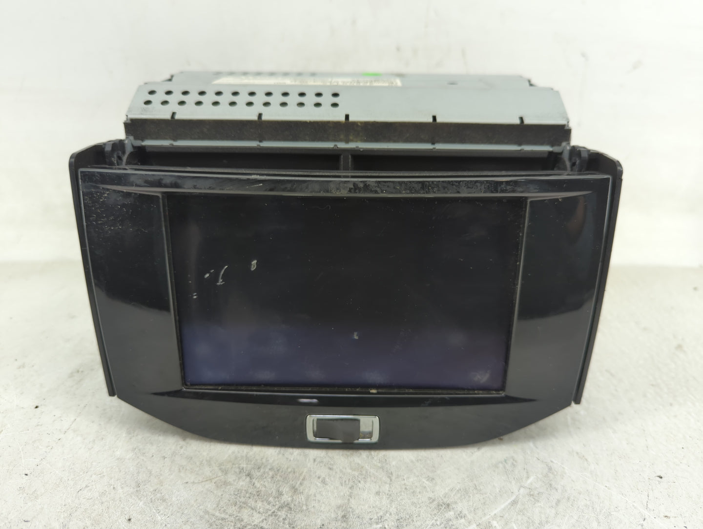 2015 Chevrolet Malibu Radio AM FM Cd Player Receiver Replacement P/N:22869142 Fits OEM Used Auto Parts - Oemusedautoparts1.c