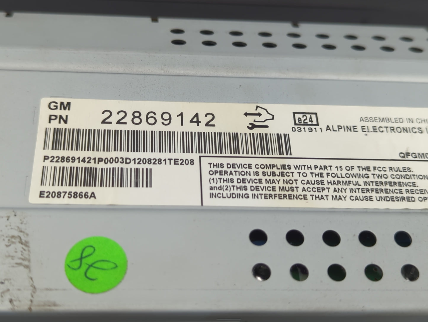 2015 Chevrolet Malibu Radio AM FM Cd Player Receiver Replacement P/N:22869142 Fits OEM Used Auto Parts - Oemusedautoparts1.c
