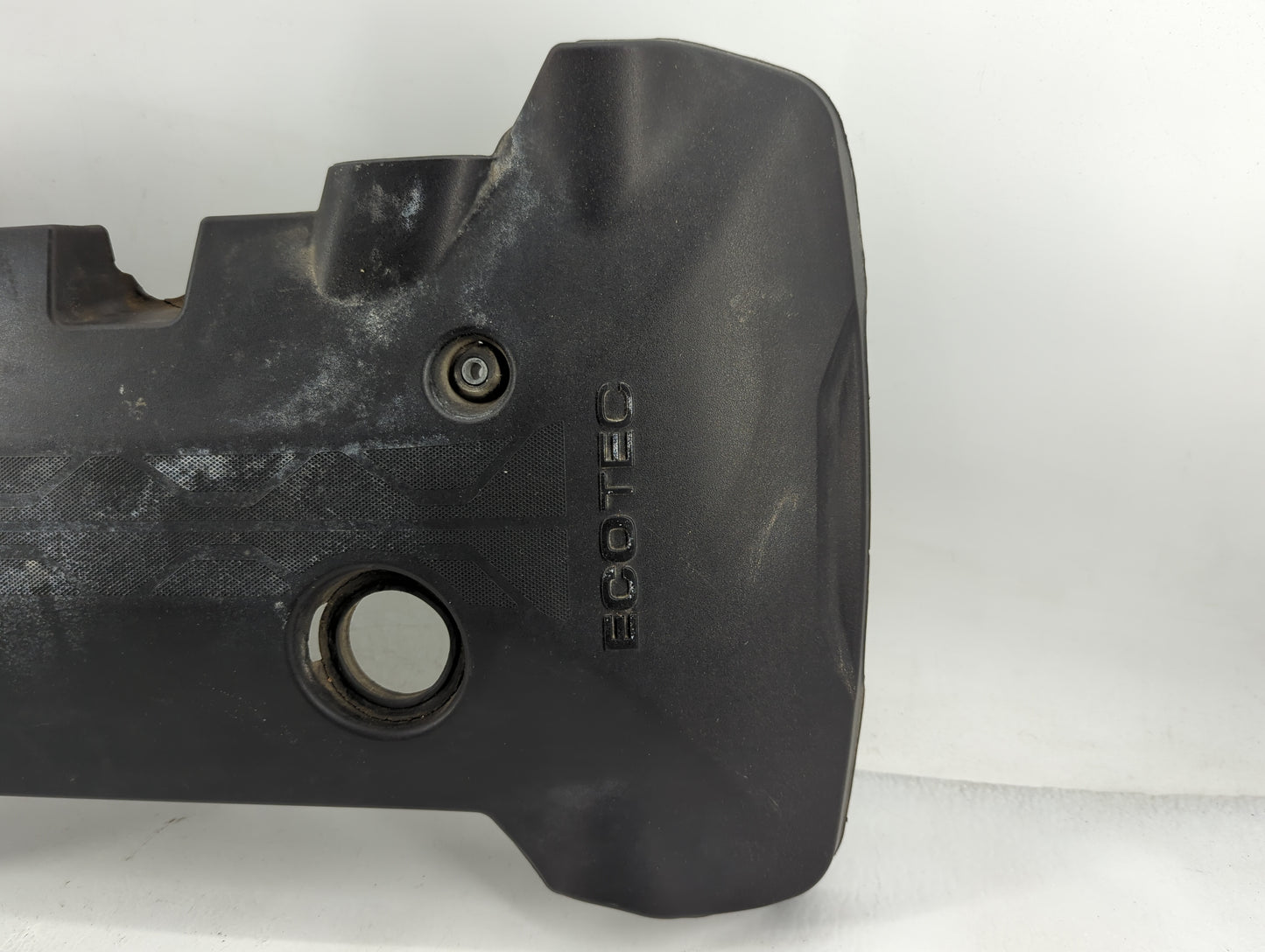 2015 Chevrolet Malibu Engine Cover - Oemusedautoparts1.com