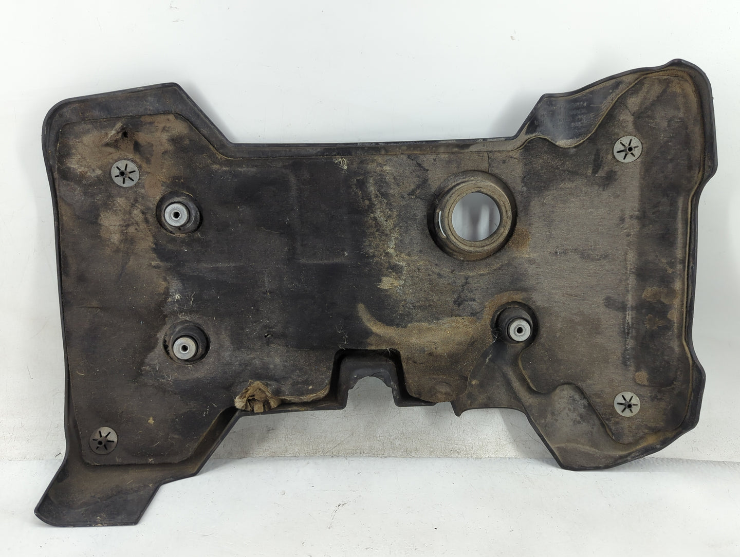 2015 Chevrolet Malibu Engine Cover - Oemusedautoparts1.com