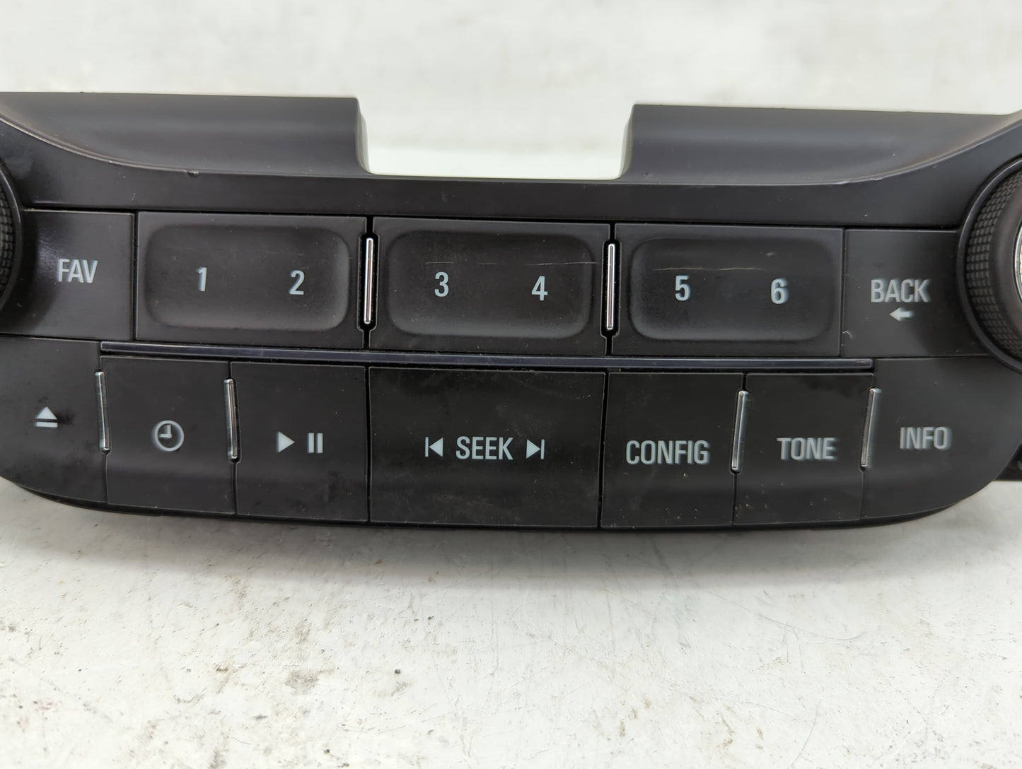 2014-2016 Chevrolet Malibu Radio Control Panel - Oemusedautoparts1.com