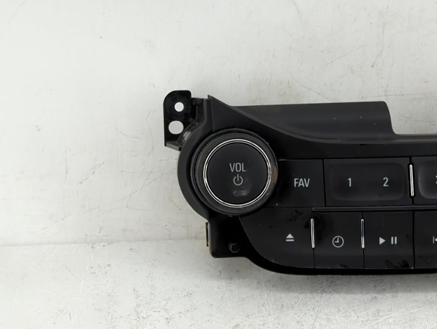 2014-2016 Chevrolet Malibu Radio AM FM Cd Player Receiver Replacement P/N:23430068 Fits Fits 2014 2015 2016 OEM Used Auto Pa