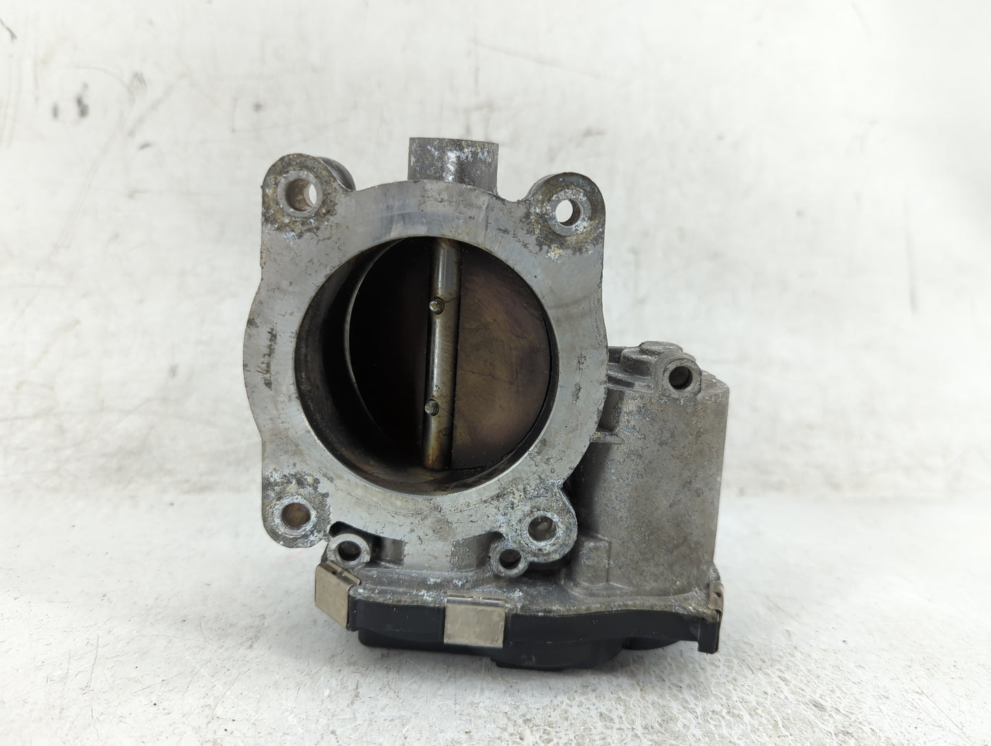 2013-2015 Chevrolet Malibu Throttle Body P/N:12627217DA Fits Fits 2013 2014 2015 2017 2018 2019 2020 OEM Used Auto Parts - O