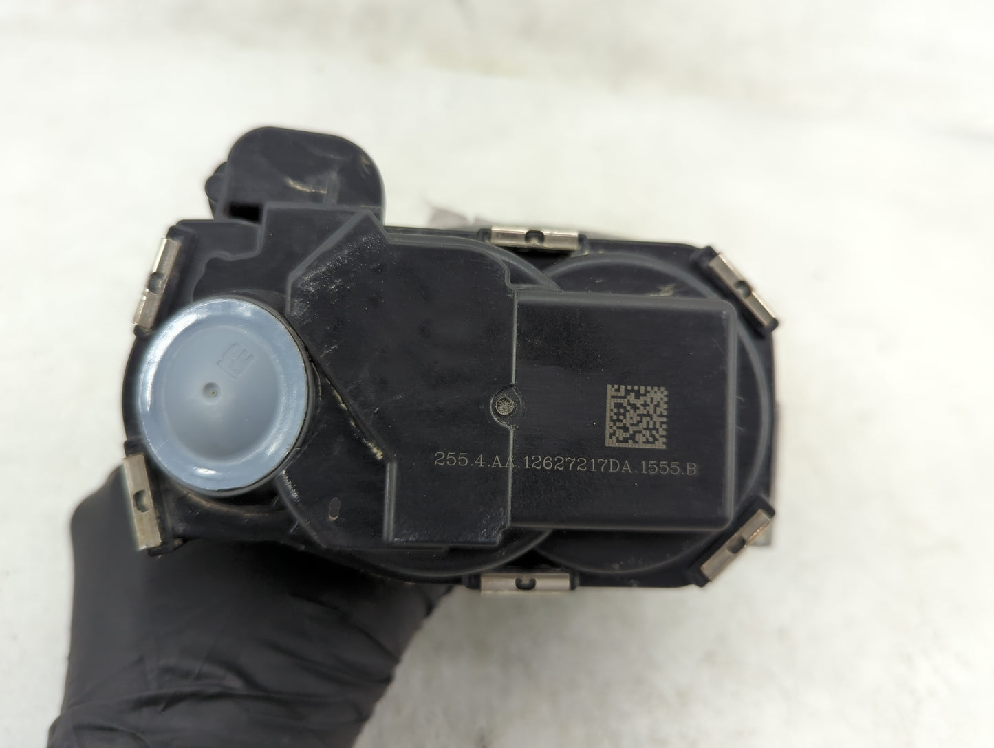 2013-2015 Chevrolet Malibu Throttle Body P/N:12627217DA Fits Fits 2013 2014 2015 2017 2018 2019 2020 OEM Used Auto Parts - O