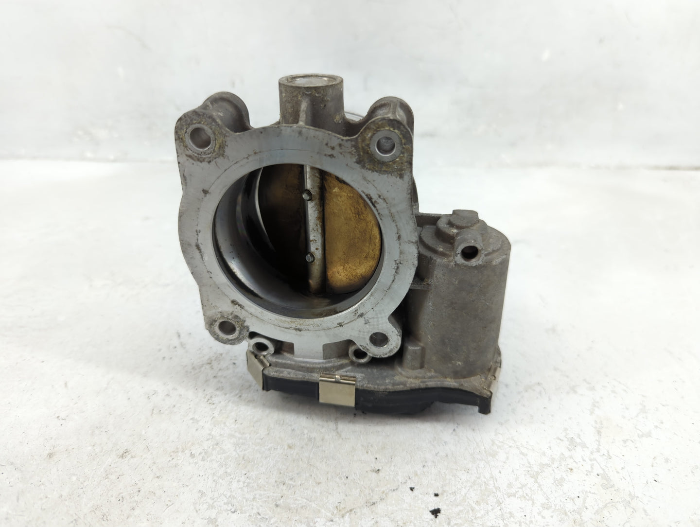 2013-2015 Chevrolet Malibu Throttle Body P/N:12627217DA Fits Fits 2013 2014 2015 2017 2018 2019 2020 OEM Used Auto Parts - O