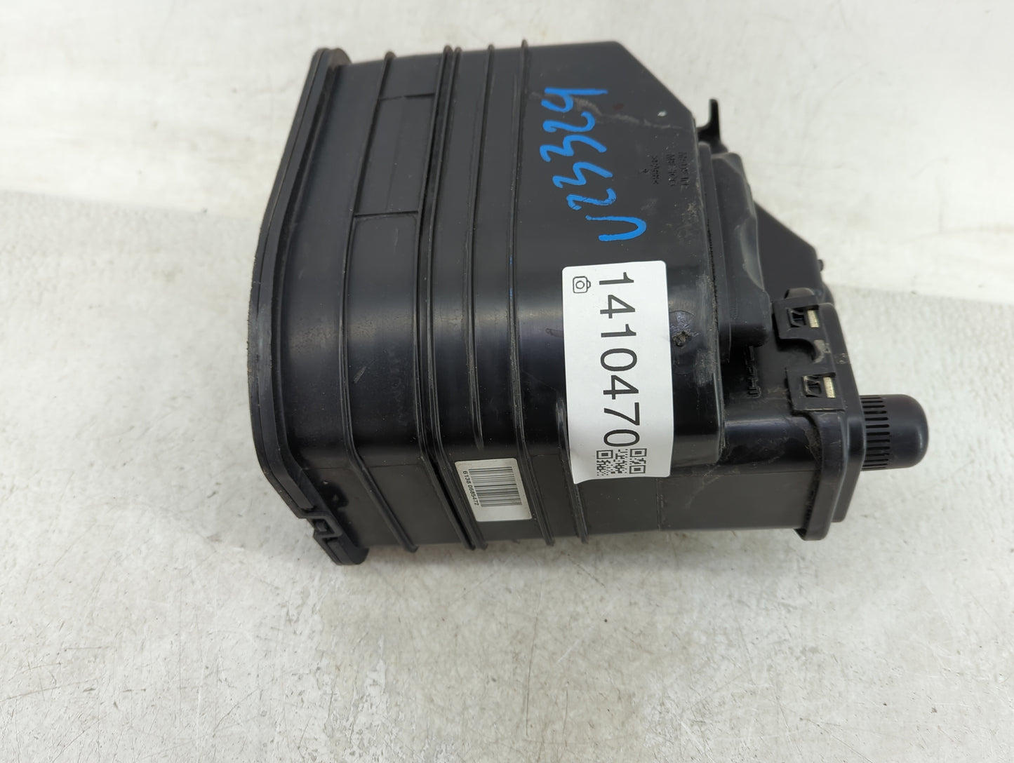 2015 Chevrolet Malibu Fuel Vapor Charcoal Canister 1410470 - Oemusedautoparts1.com
