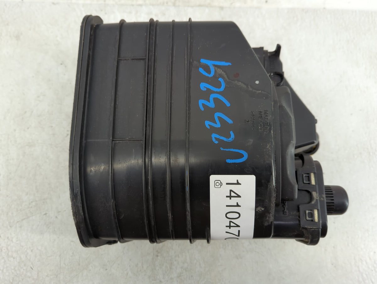 2015 Chevrolet Malibu Fuel Vapor Charcoal Canister 1410470 - Oemusedautoparts1.com