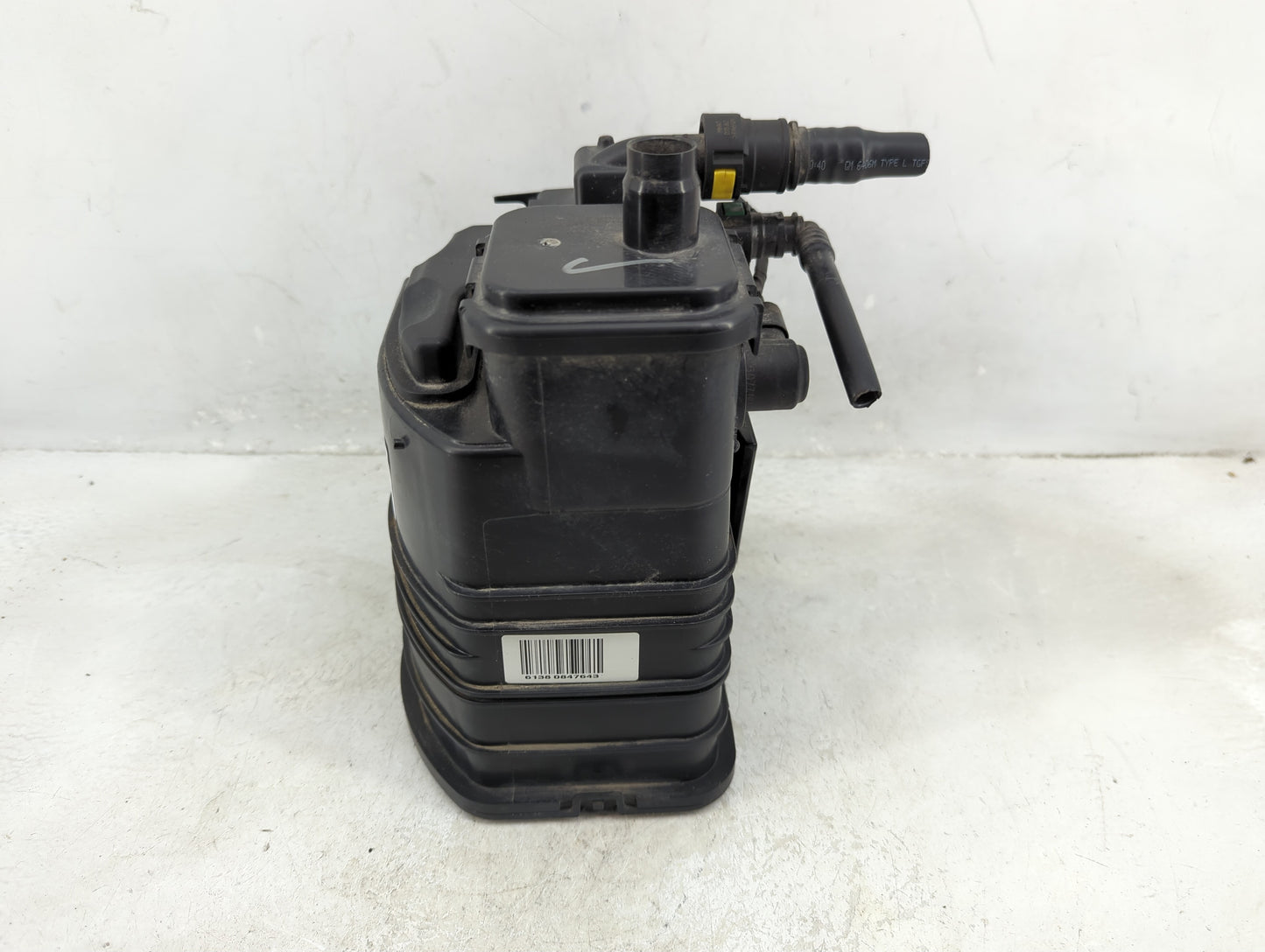 2015 Chevrolet Malibu Fuel Vapor Charcoal Canister 1410631 - Oemusedautoparts1.com