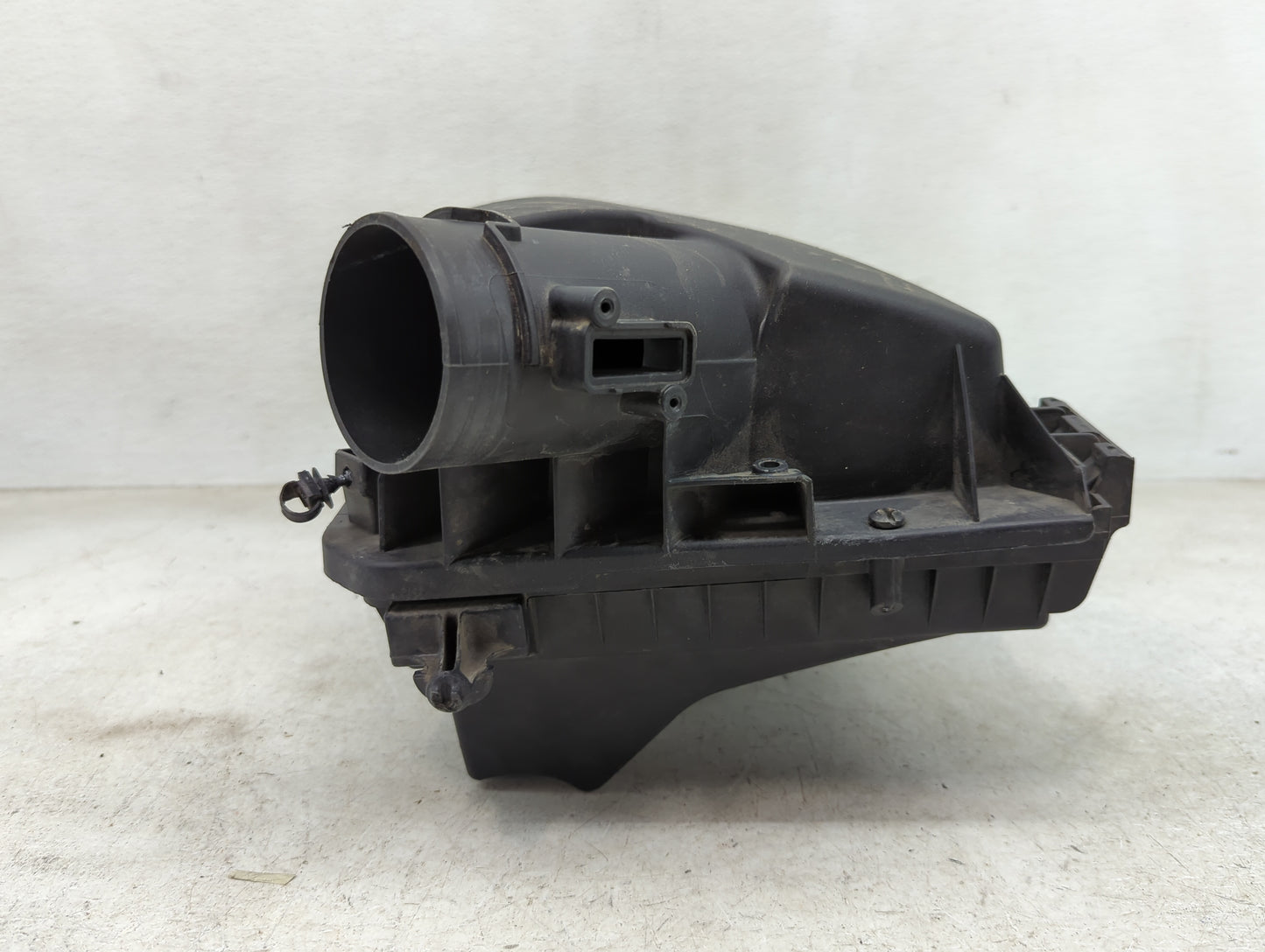 2014-2015 Chevrolet Malibu Air Cleaner Intake-duct Hose Tube - Oemusedautoparts1.com