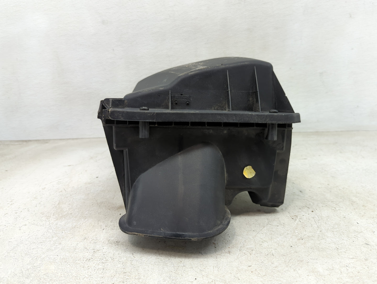 2014-2015 Chevrolet Malibu Air Cleaner Intake-duct Hose Tube - Oemusedautoparts1.com